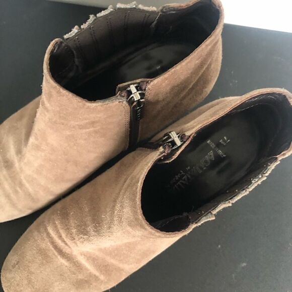Aquatalia brown suede ankle boots - Picture 14 of 14